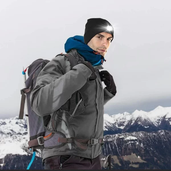 Gorro de Malha com Luz LED Integrada - Image 3